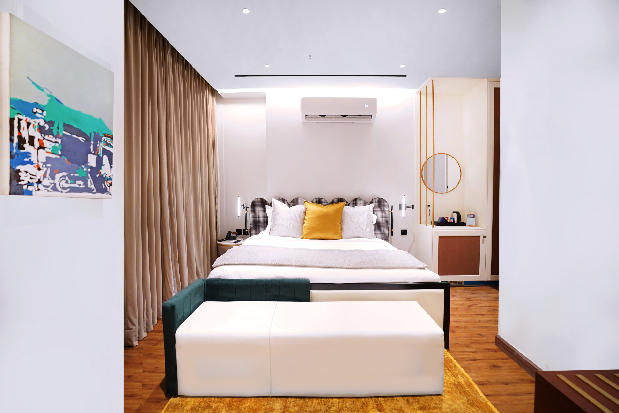 Premier King Room